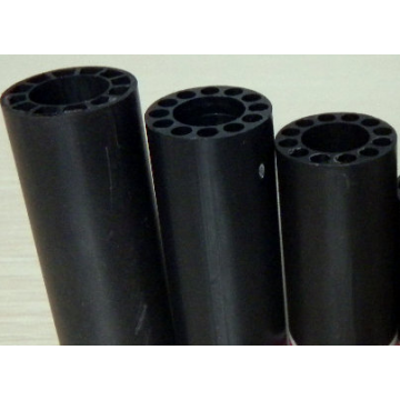 Plastic core for thermal roll